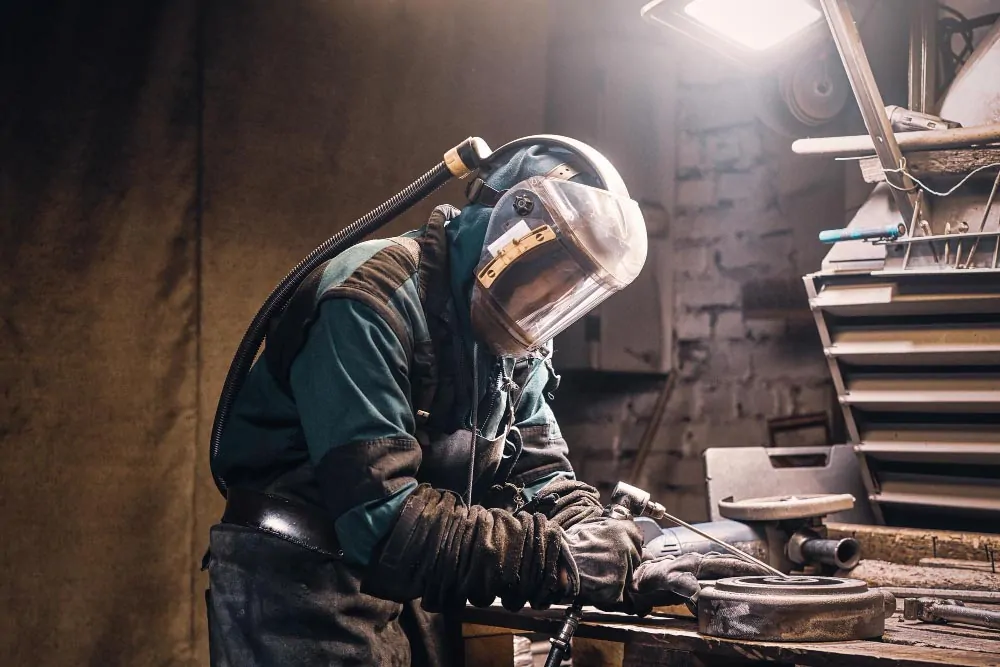 Análises técnicas que asseguram conformidade com os padrões da indústria - Laudo Equipamento Soldagem Análises técnicas que asseguram conformidade com os padrões da indústria - Laudo Equipamento Soldagem