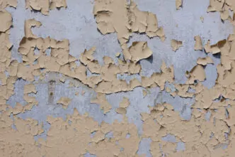 Estrutura em metal pintura enferrujando. - Ensaio Aderência Tinta Seca